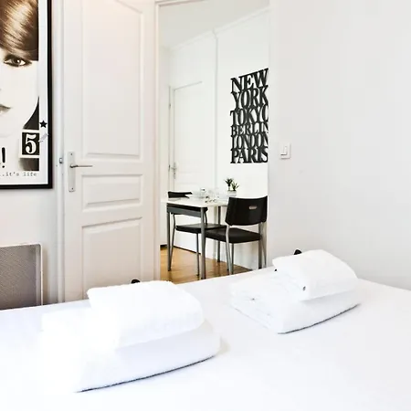 Apartment Bluestay 275 - A Paris