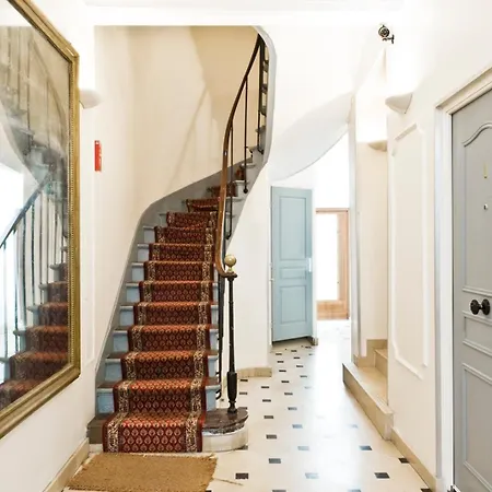 Апартаменты Bluestay 275 - A Париж